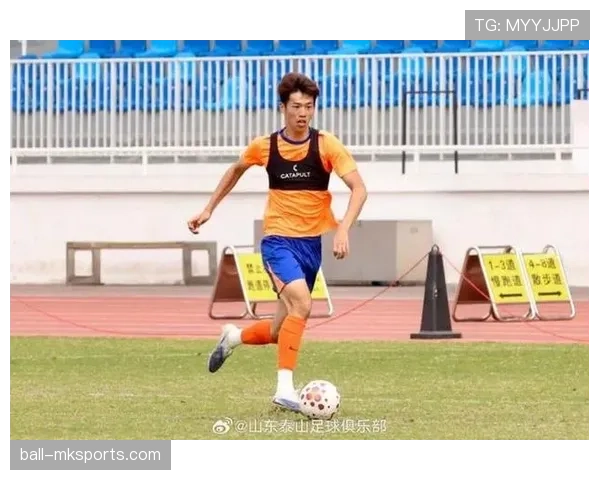 山东泰山队集训引关注，年轻球员状态回升迎战新赛季