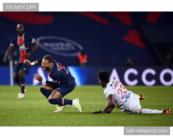 姆巴佩领衔巴黎圣日耳曼再创佳绩，强势领跑联赛引瞩目